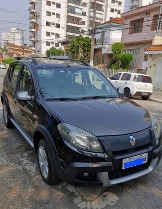 RENAULT SANDERO 1.6 STEPWAY 16V FLEX 4P AUTOMÁTICO